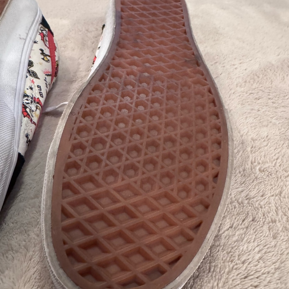 Vans Stranger Things Skater Shoes Men’s size 8 Women’s size 9.5 - Picture 11 of 15